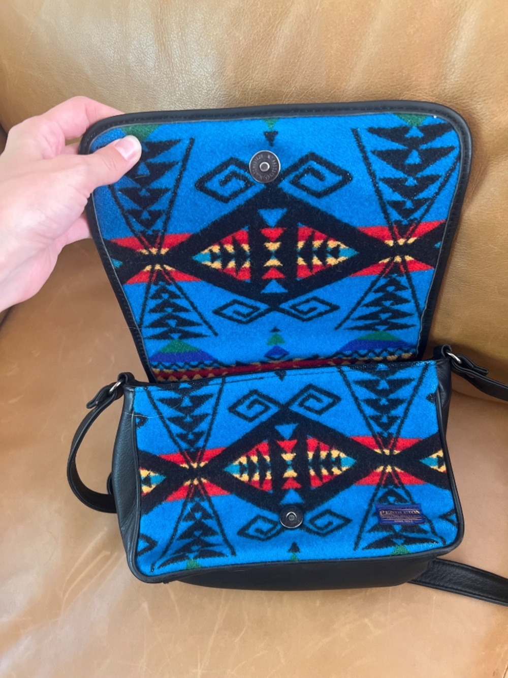 Pendleton Purse - Picture 3 of 4